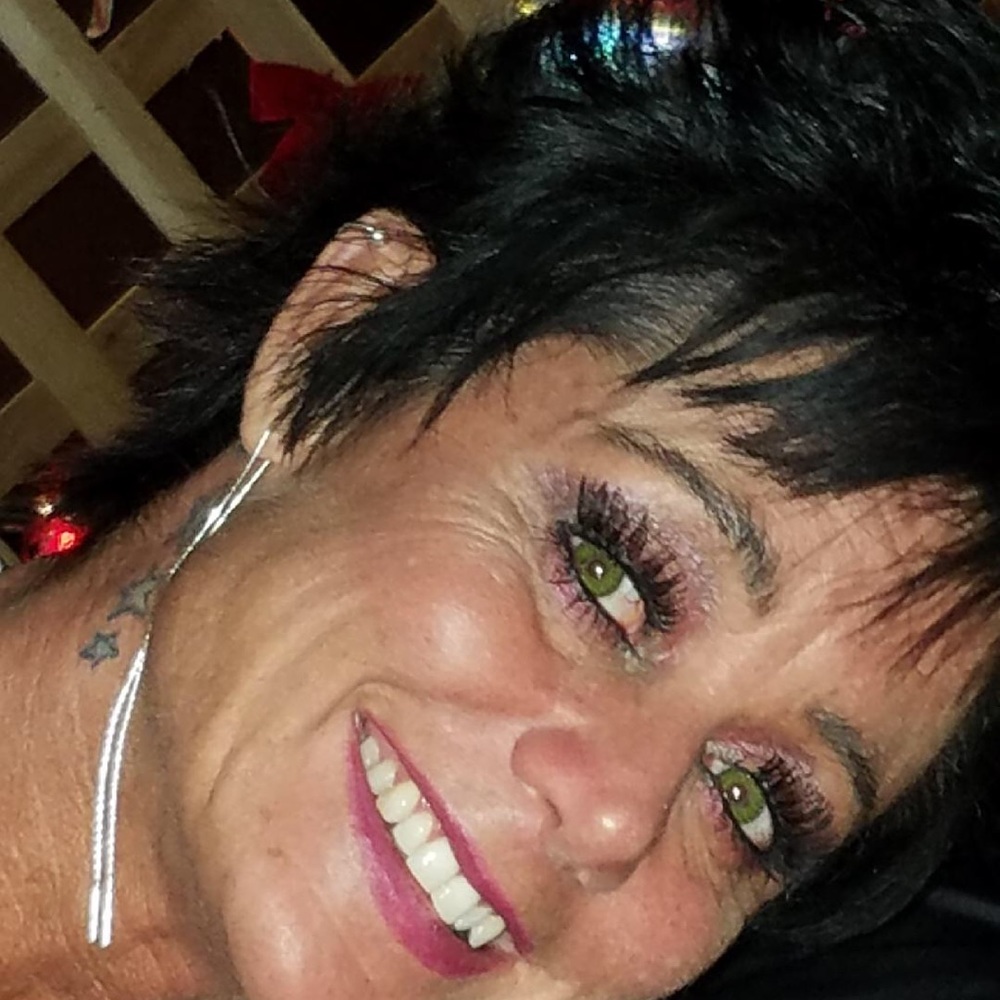 Meet your Posher, Sandra